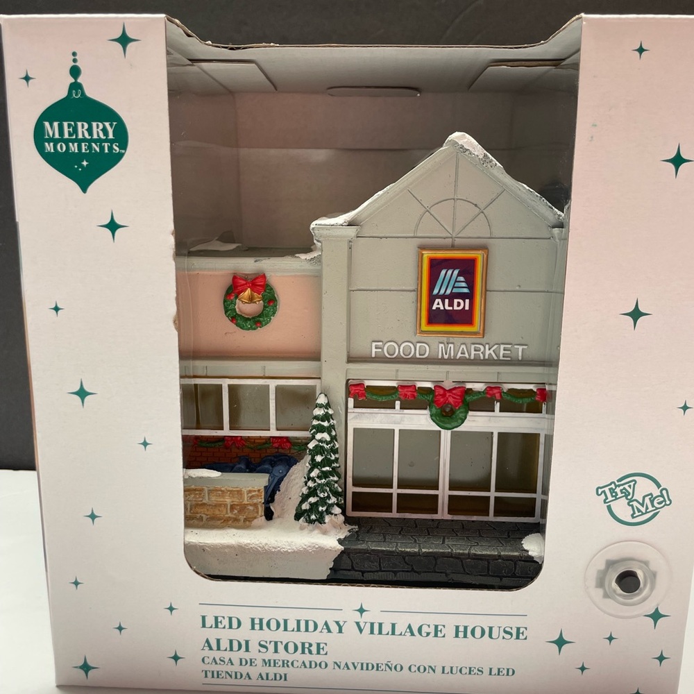 Merry Moments LED Holiday Aldi Store